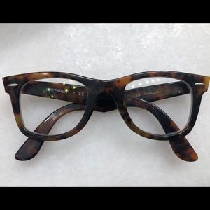 Ray-Ban Wayfarer Glasses